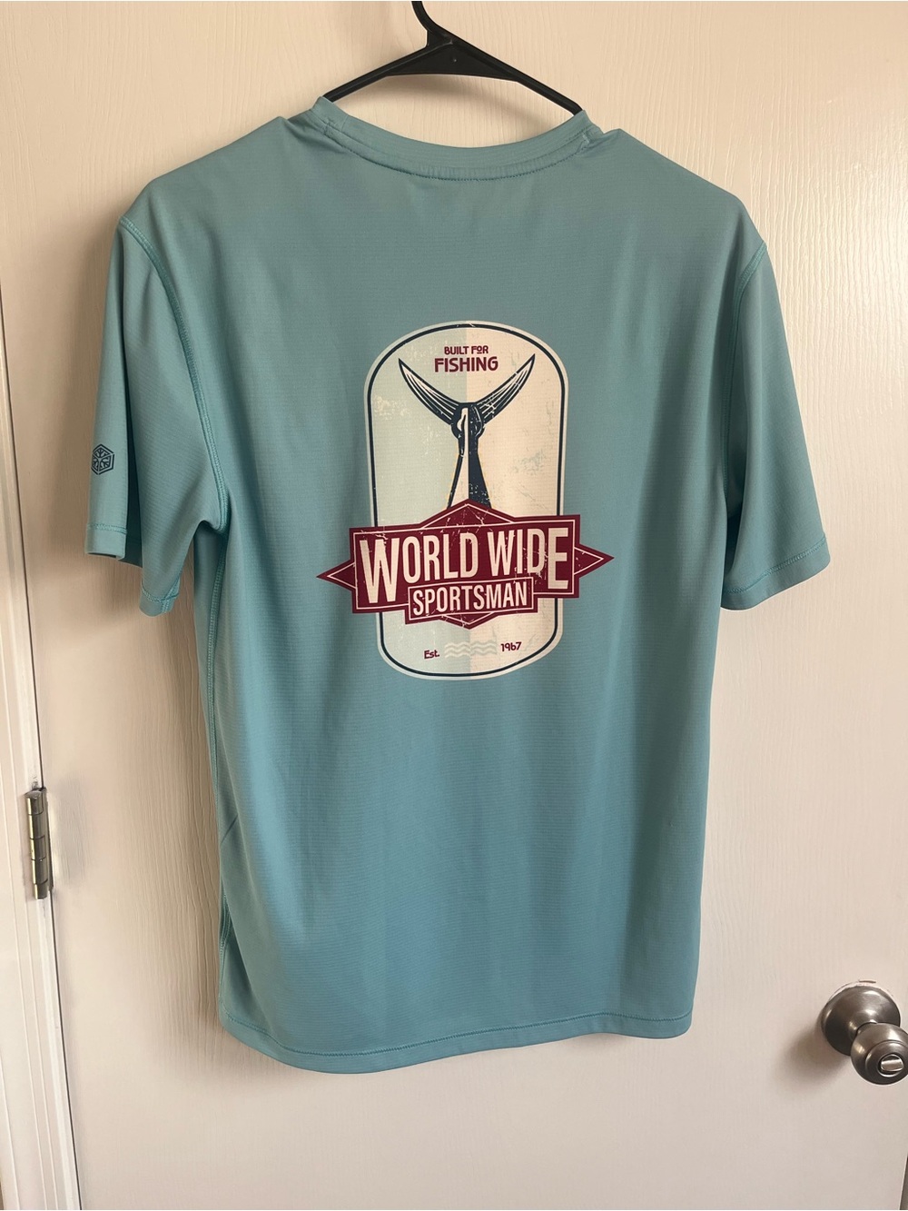 Bass Pro Shops Teal Short-Sleeve Fishing Tee with Back Graphic